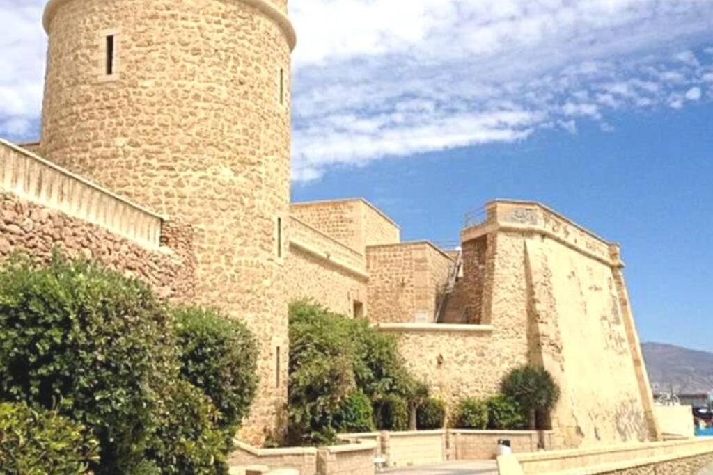 A 600 M De La Playa Y El Castillo Santa Ana Roquetas de Mar Exteriér fotografie