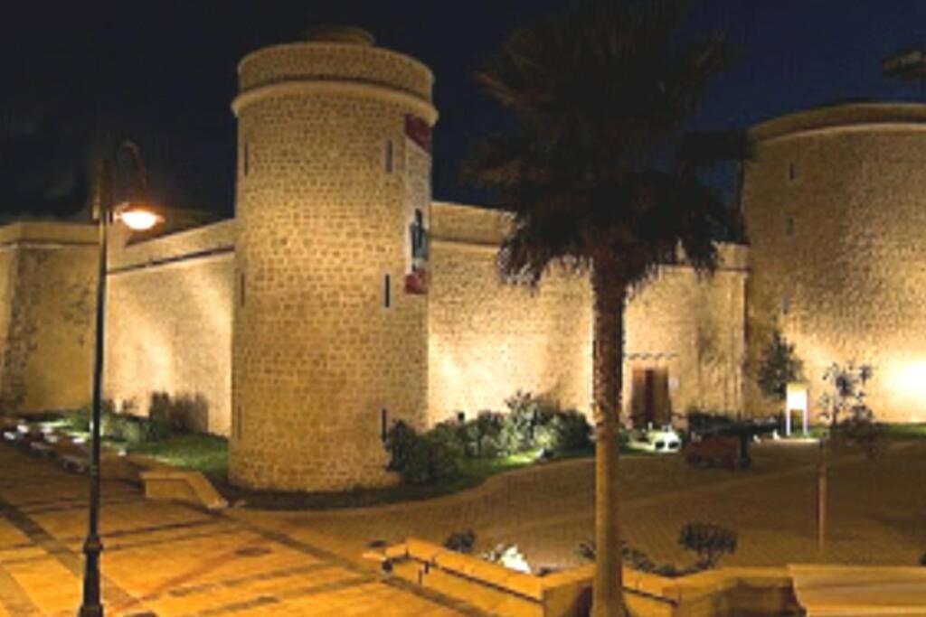 A 600 M De La Playa Y El Castillo Santa Ana Roquetas de Mar Exteriér fotografie